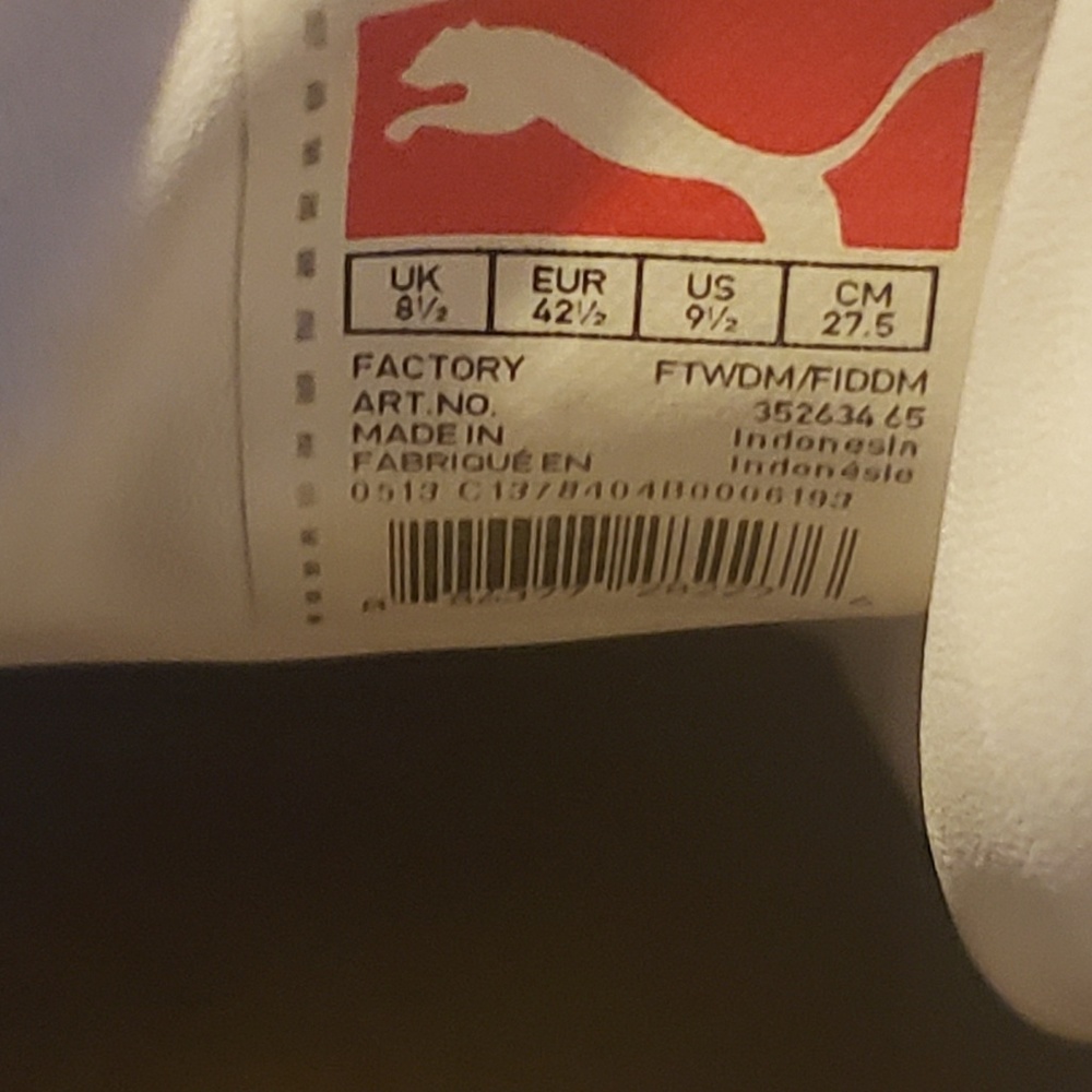 Puma - Picture 3 of 4